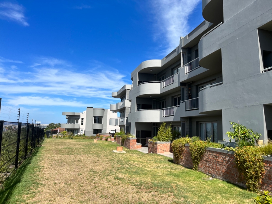 2 Bedroom Property for Sale in Island View Western Cape